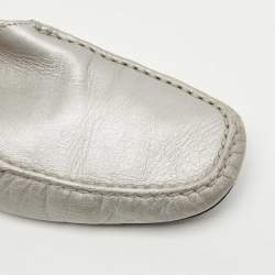 Pre Owned Tod's Grey Leather Slip On Loafers Size 38.5