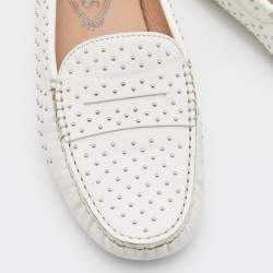 Pre Owned Tod's White Leather Studded Gommino Slip On Loafers Size 39