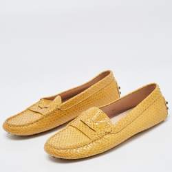 مملوكة مسبقًا Tod's Yellow Python Penny Loafers Size 37 