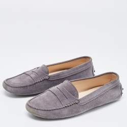 Pre Owned Tod's Grey Suede Gommino Loafers Size 40