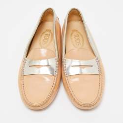 Tod's Beige/Gold Patent Leather Penny Slip On Loafers Size 38.5