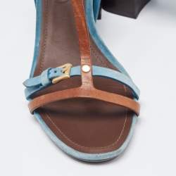 مملوكة مسبقًا Tod's Blue/Brown Leather and Suede Buckle Cross Strap Sandals Size 39