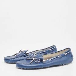 مملوكة مسبقًا Tod's Blue Leather Bow Slip On Loafers Size 41
