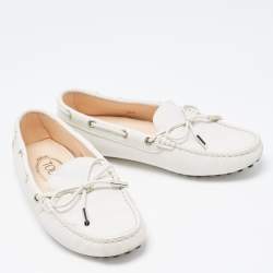 Pre Owned Tod's White Leather Bow Slip On Loafers Size 36.5