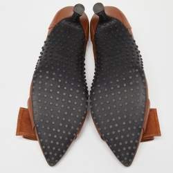 Pre Owned حذاء كعب عالي تودز مطرز مقدمة مدببة جلد عنابي مقاس 38.5