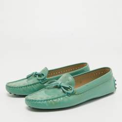 Pre Owned Tod's Green Patent Leather Bow Loafers Size 38