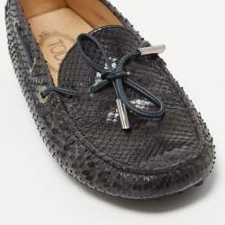 مملوكة مسبقًا Tod's Black Python Leather Bow Slip On Loafers Size 37