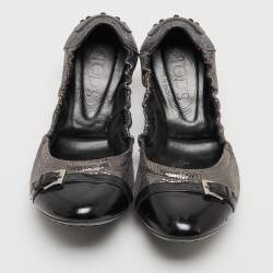 Tod's Sliver/Black Textured Suede and Leather Buckle Detail Scrunch Ballet Flats Size 38