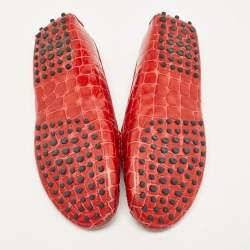 Pre Owned Tod's Red Croc Embossed Patent Leather Penny Loafers Size 39.5
