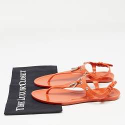 Tod's Orange Rubber Thong Flat Sandals Size 38