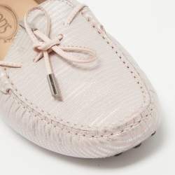 Pre Owned Tod's Pink/Silver Nubuck Leather Bow Loafers Size 41