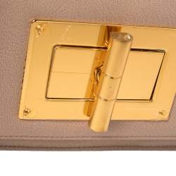 Pre Owned Tom Ford Beige Leather Natalia Wallet On Chain