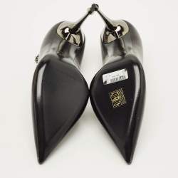 مملوكة مسبقًا Tom Ford Ankle Chain Size 37.5 Black Leather Pumps