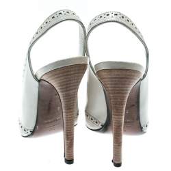 Pre Owned Tom Ford Light Grey Leather Pointed Toe Slingback Sandals Size 37.5