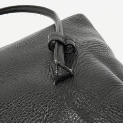 Pre Owned Tom Ford Black Leather Natalia Flap Tote