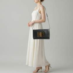 مملوكة مسبقًا Tom Ford Natalia Convertible Black Leather Clutch