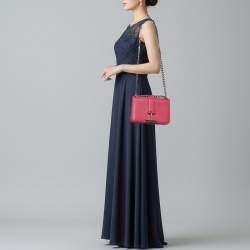 مملوكة مسبقًا حقيبة كتف توم فورد تارا جلد أبيض ذات سلسلة