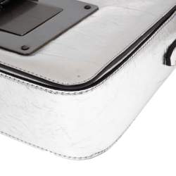 Pre Owned Tom Ford Metallic Silver Crackled Leather Natalia Shoulder Bag