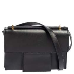 مملوكة مسبقًا  Tom Ford Black Leather Flap Crossbody Bag
