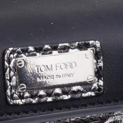 مملوكة مسبقًا حقيبة كتف توم فورد ناتاليا جلد ثعبان فضي ميتالك بسلسلة صغيرة