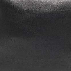 Pre Owned Tom Ford Black Leather Zip Around Shoulder Bag