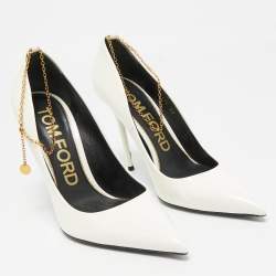Tom Ford Off White Patent Leather Pointed Toe Pumps Size 39