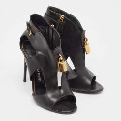 Pre Owned Tom Ford Black Cut Out Leather Padlock Booties Size 39