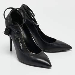 Tom Ford Black Leather Padlock Ankle Wrap Pumps Size 40