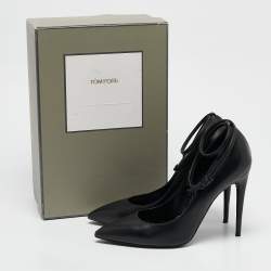 Tom Ford Black Leather Padlock Ankle Wrap Pumps Size 40