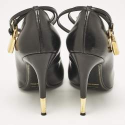 Tom Ford Black Leather Padlock Ankle Wrap Pumps Size 38