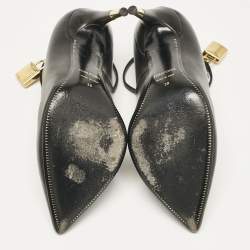 Tom Ford Black Leather Padlock Ankle Wrap Pumps Size 38