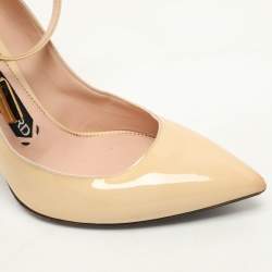 Pre Owned Tom Ford Light Beige Patent Leather Padlock Pumps Size 39.5