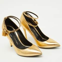 Pre Owned Tom Ford Metallic Gold Leather Padlock Pointed Toe Pumps Size 39