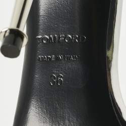 مملوكة مسبقًا Tom Ford Silver Patent Leather Padlock Chain Ankle Strap Sandals Size 36