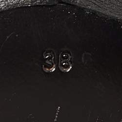 مملوكة مسبقًا حذاء كاحل ذو مقدمة مدببة جلد براءات أسود غوتشي مقاس 40