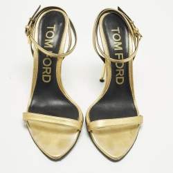 مملوكة مسبقًا Tom Ford Padlock Size 39 Gold Leather Ankle Strap Sandals