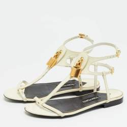 Pre Owned حذاء فلات توم فورد رباط كاحل قفل جلد براءات اختراع أبيض مقاس 37.5