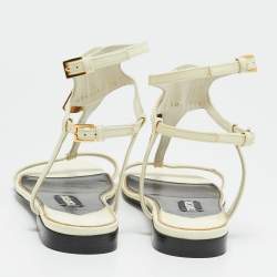 Pre Owned حذاء فلات توم فورد رباط كاحل قفل جلد براءات اختراع أبيض مقاس 37.5