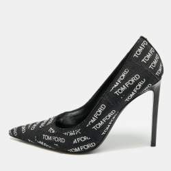 مملوكة مسبقًا Tom Ford Classic T Screw Size 41.5 Black Fabric Pumps