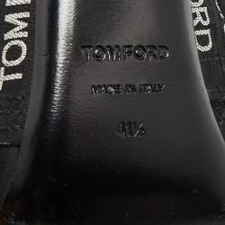 مملوكة مسبقًا Tom Ford Classic T Screw Size 41.5 Black Fabric Pumps