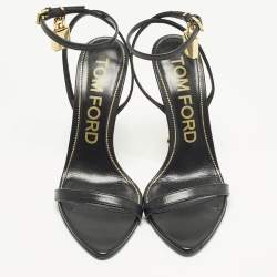 Pre Owned صندل توم فورد سيلفر جلد براءة اختراع سوار كاحل سلسلة قفل مقاس 36