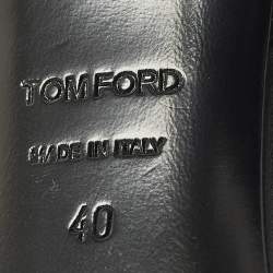 Pre Owned صندل توم فورد سيلفر جلد براءة اختراع سوار كاحل سلسلة قفل مقاس 36