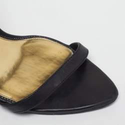 مملوكة مسبقًا Tom Ford Padlock Size 38 Black Leather Ankle Strap Sandals