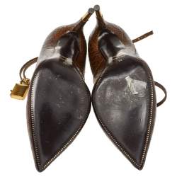 مملوكة مسبقًا Tom Ford Brown Python Leather Ankle Strap Pumps Size 39