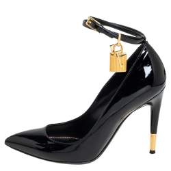 مملوكة مسبقًا Tom Ford Black Patent Leather Padlock Pointed Toe Pumps Size 36