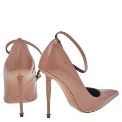 Pre Owned Tom Ford Beige Patent Leather Padlock Pumps Size 36