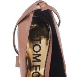 Pre Owned Tom Ford Beige Patent Leather Padlock Pumps Size 36