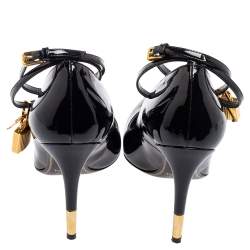 Tom Ford Midnight Blue Patent Leather Padlock Ankle Wrap Pumps Size 36