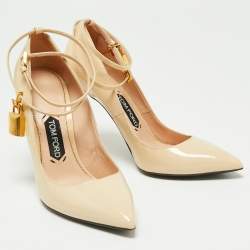 Tom Ford Beige Patent Leather Padlock Ankle Wrap Pointed Toe Pumps Size 39