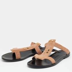 Tom Ford Beige Suede Flat Sandals Size 39